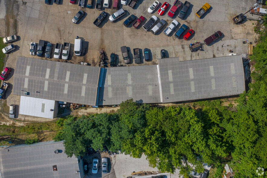 More Photos Of 8789 Gurley Rd, Douglasville Warehouse For Sale