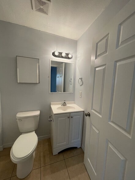 More Photos Of 950 Beltrees St, Dunedin Apartments For Sale