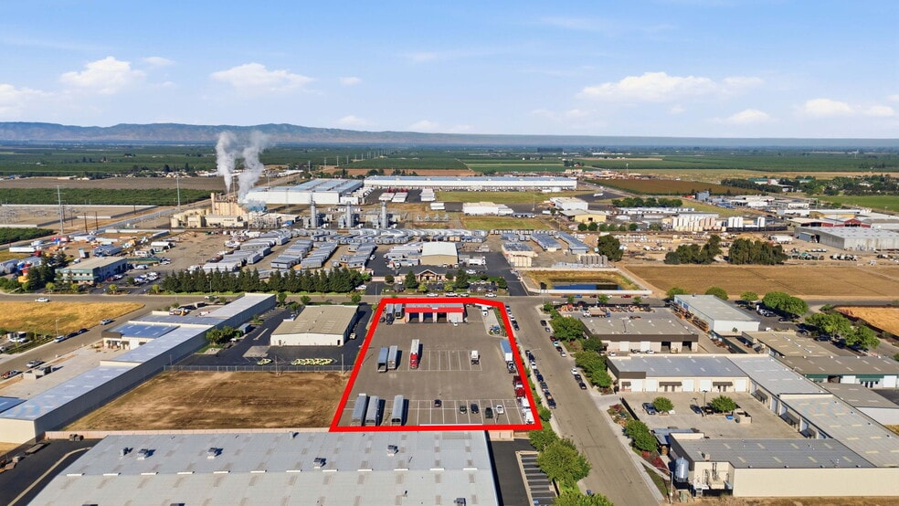 More Photos Of 4376 Farm Supply Dr, Ceres Truck Terminal For Sale