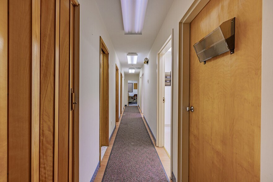 More Photos Of 2211 Lyell Ave, Rochester Medical For Lease