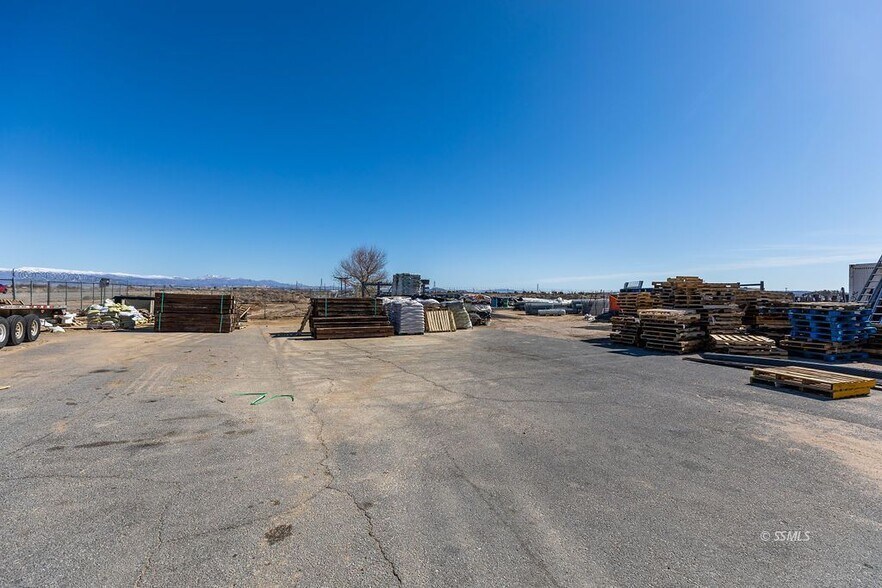 More Photos Of 6259 Hwy 178, Inyokern Freestanding For Sale