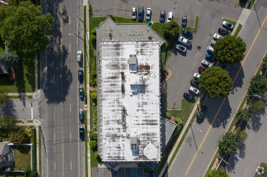 More Photos Of 120 Bethpage Rd, Hicksville Medical For Lease