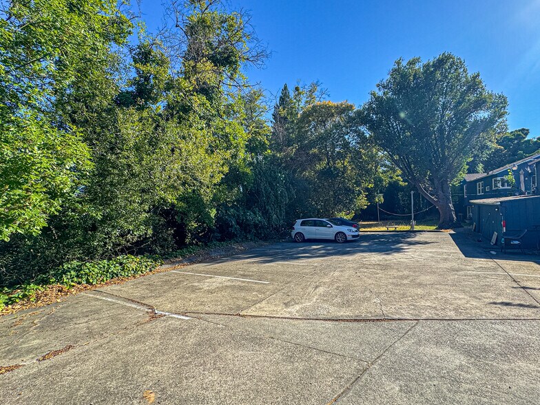 More Photos Of , Santa Rosa Unknown For Sale
