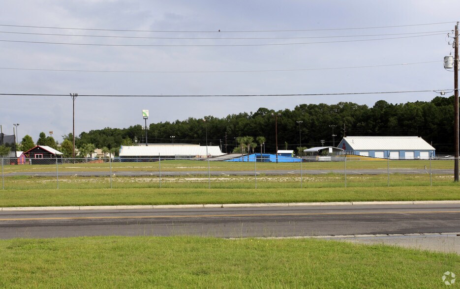 More Photos Of 1040 E Us-80 Hwy, Savannah Amusement Park For Sale