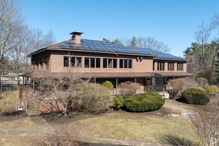 More Photos Of 135 Folly Mill Rd, Seabrook Office For Sale