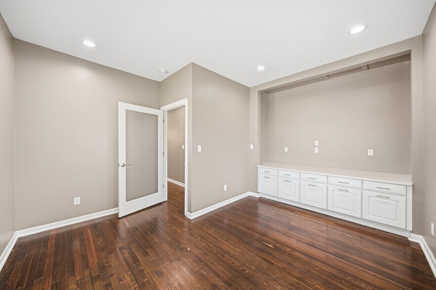 More Photos Of 1628 S Cincinnati Ave, Tulsa Office For Lease