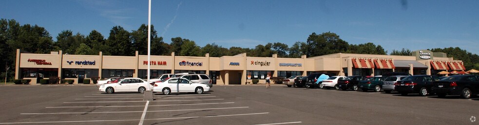 More Photos Of 3599-3643 Elm Rd NE, Warren General Retail For Lease