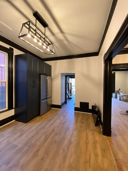 More Photos Of 146 W 5th Ave, Denver Office For Sale