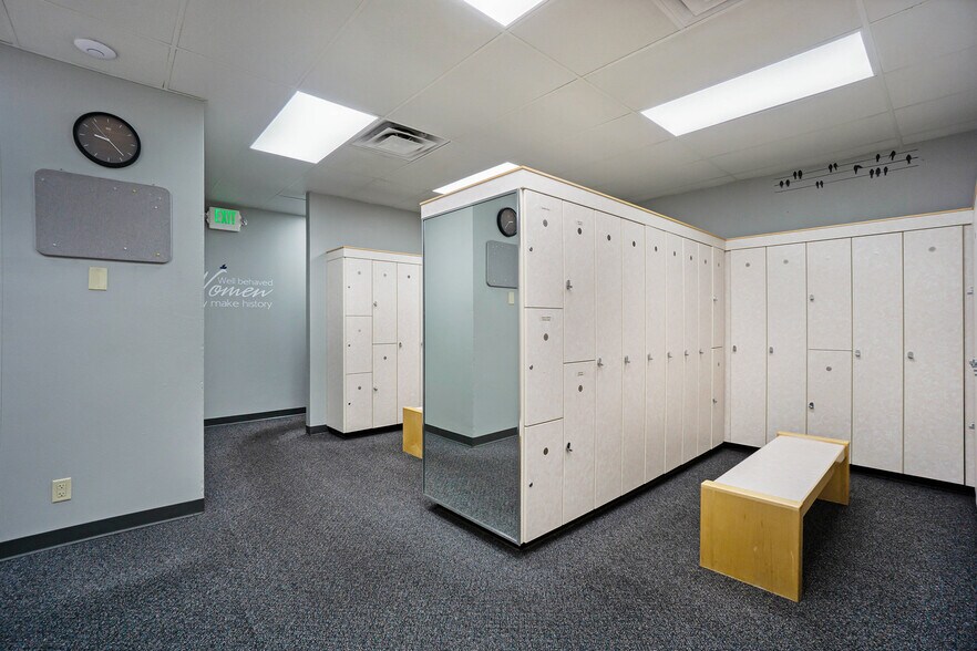 More Photos Of 1230 Big Thompson Ave, Estes Park Medical For Sale
