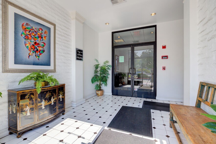 More Photos Of 3440 W Carson St, Torrance Loft Creative Space For Sale