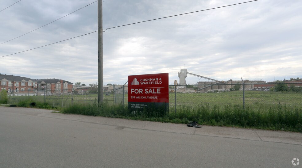 More Photos Of 953 Wilson Ave, Toronto Land For Sale