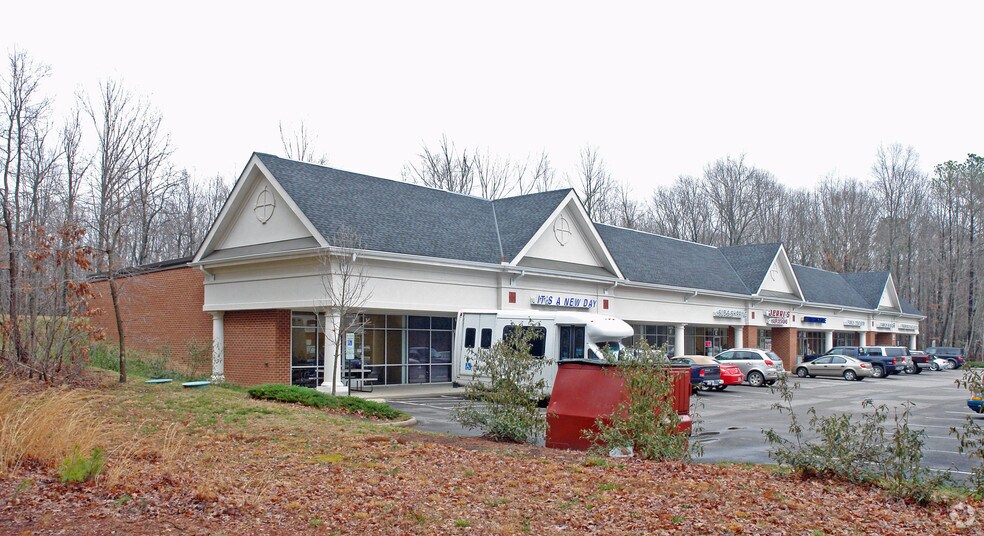 More Photos Of 1660 Anderson Hwy, Powhatan Unknown For Lease