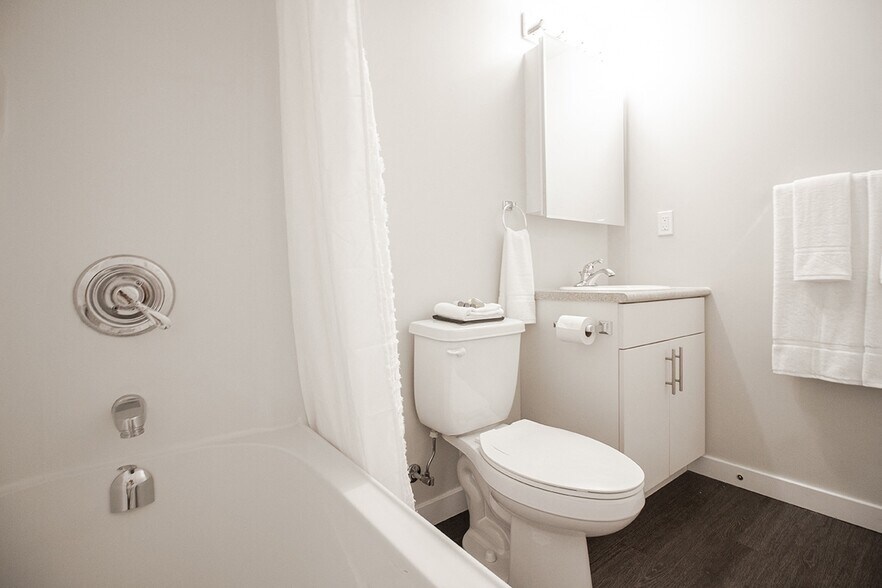 More Photos Of 300 Taché Av, Winnipeg Apartments For Lease