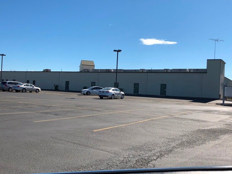 More Photos Of 501 N 16th St, Payette General Retail For Lease