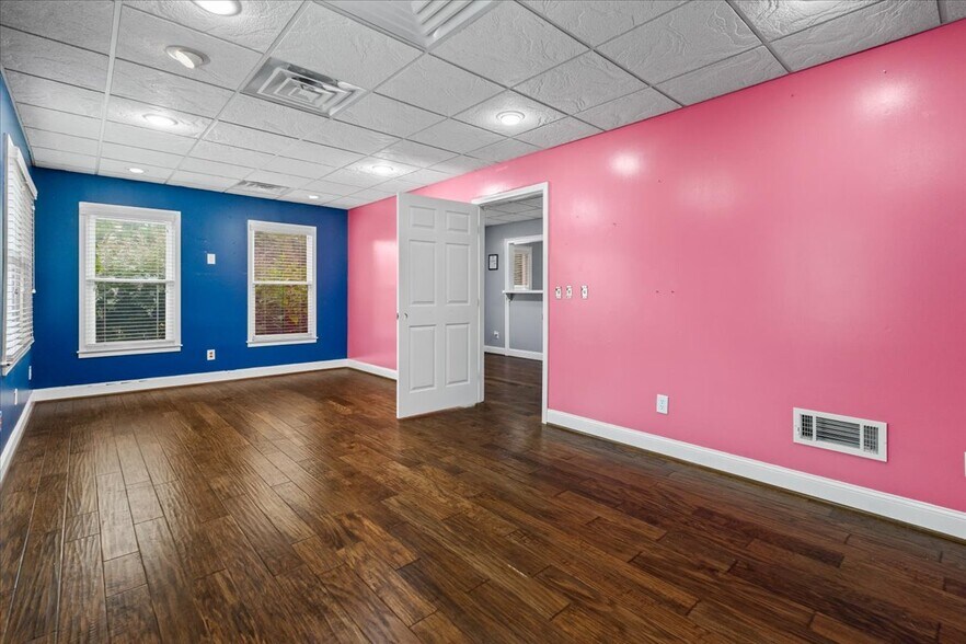 More Photos Of 883 Commerce Dr SW, Conyers Office For Lease