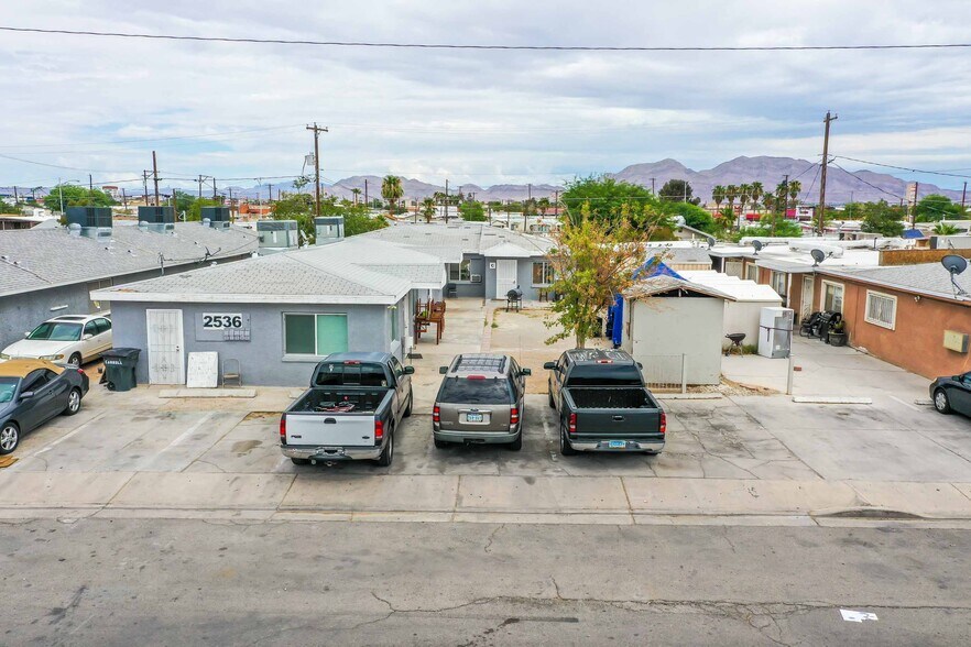 More Photos Of 2536 Carroll St, North Las Vegas Apartments For Sale