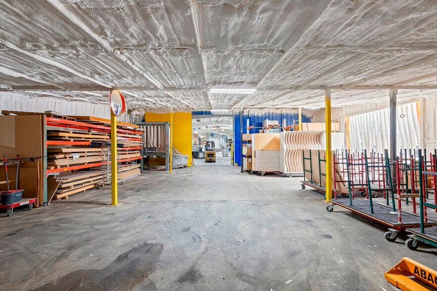 More Photos Of 42621 2nd St E, Lancaster Warehouse For Sale