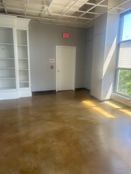 More Photos Of 11501 Carolina Place Pky, Pineville Freestanding For Sale