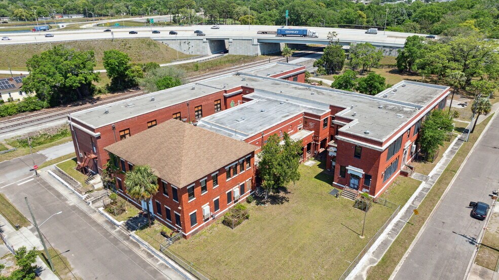 More Photos Of 1221 E 16th St, Jacksonville Schools For Sale