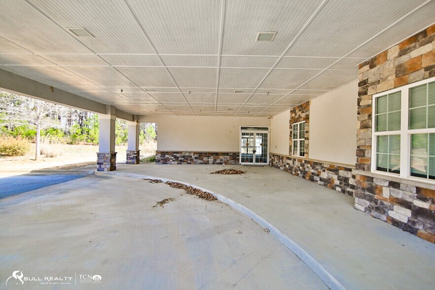 More Photos Of 22 Madras Pky, Newnan Healthcare For Lease
