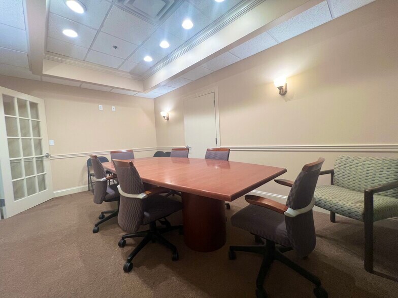 More Photos Of 27-31 Privet St, Pawtucket Manufacturing For Sale