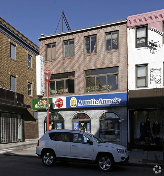 More Photos Of 411-413 South St, Philadelphia Storefront Retail Residential For Lease