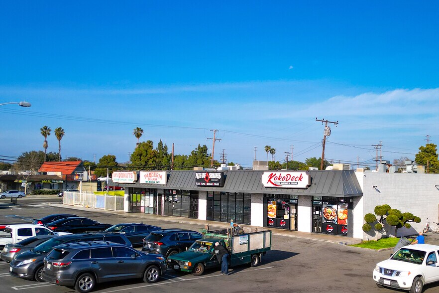 More Photos Of 2610 W Edinger Ave, Santa Ana Freestanding For Lease