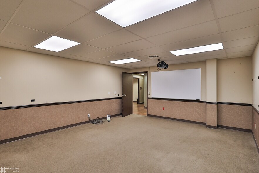 More Photos Of 2346 Jacksonville Rd, Bethlehem Medical For Sale