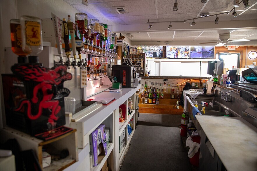 More Photos Of 22572 Bridgeville Hwy, Seaford Auto Dealership For Sale