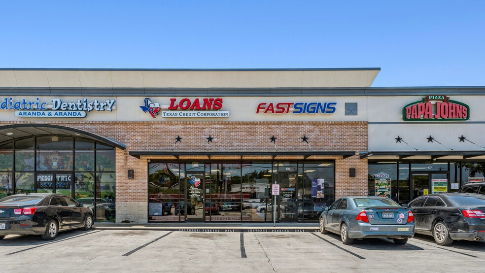 More Photos Of 1714 SW Military Dr, San Antonio General Retail For Sale