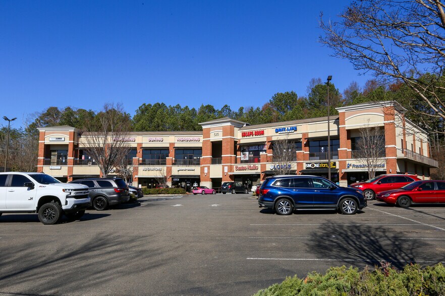 More Photos Of 535 Riverstone Pky, Canton Unknown For Lease