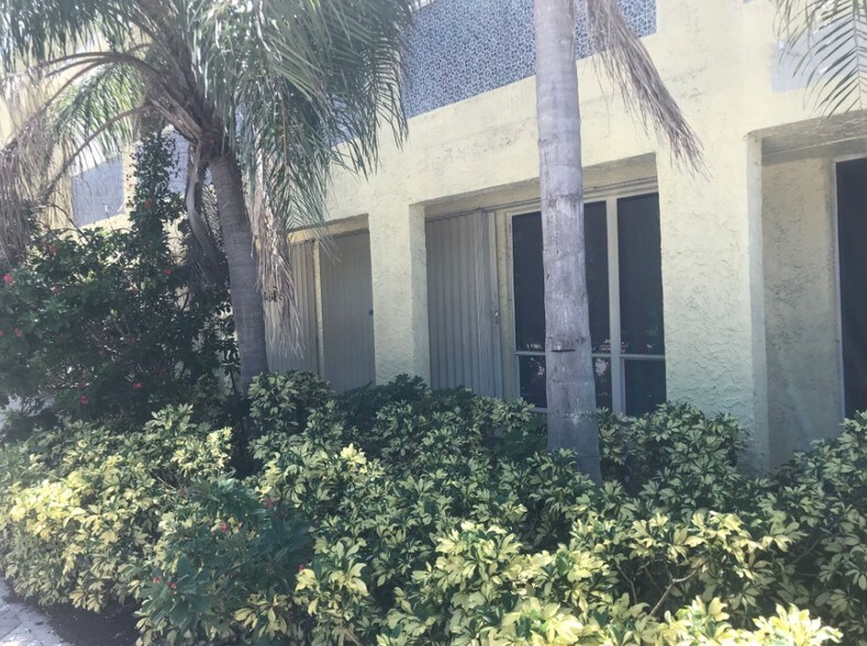 More Photos Of 1500 E Hillsboro Blvd, Deerfield Beach Medical For Sale