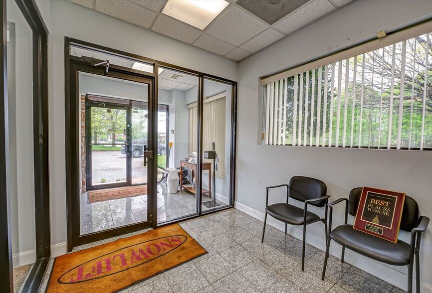 More Photos Of 185 Route 109, West Babylon Warehouse For Sale