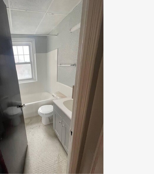 More Photos Of 600 James St, Syracuse Apartments For Sale