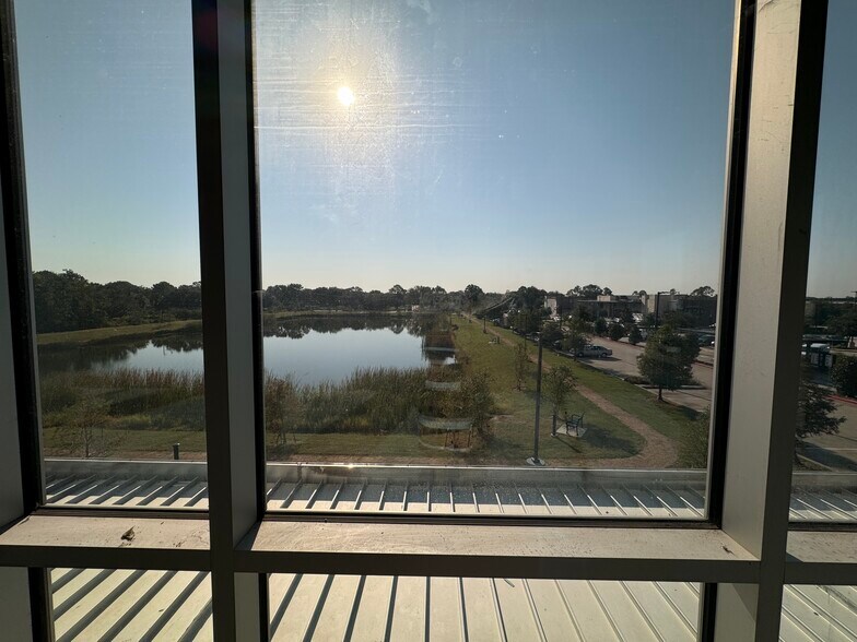 More Photos Of 1715 South Friendswood, Friendswood Medical For Lease