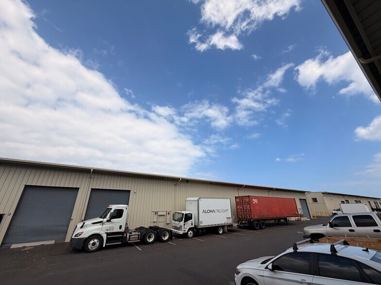 More Photos Of 295 Hoohana St, Kahului Unknown For Lease