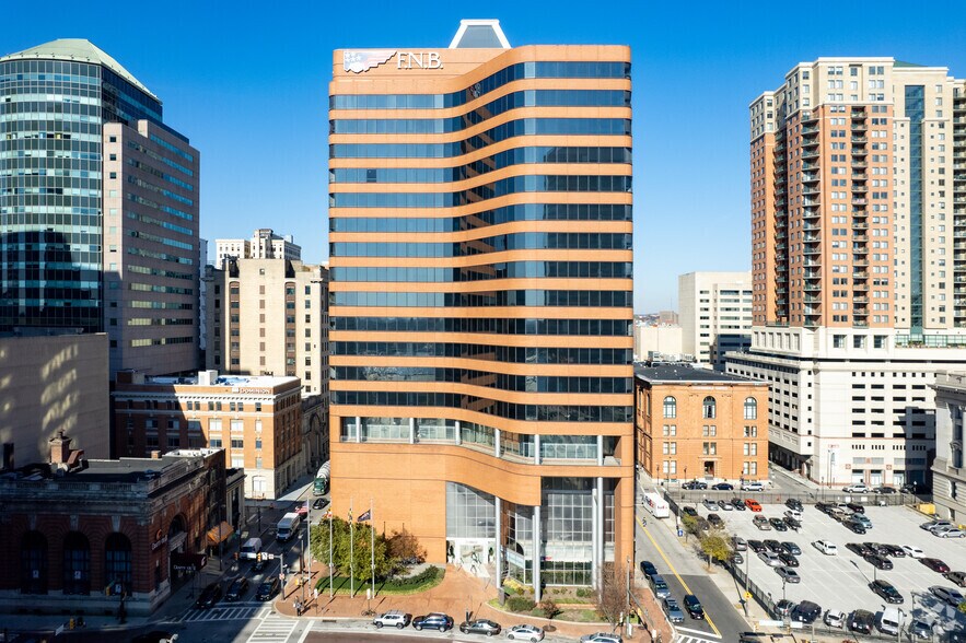 More Photos Of 300 E Lombard St, Baltimore Office Residential For Lease