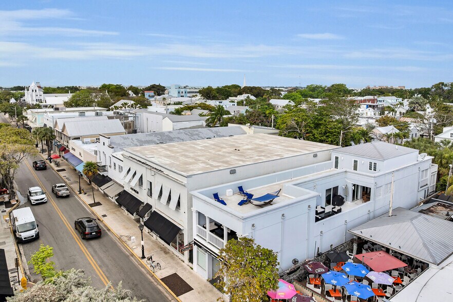 More Photos Of 515-517 Duval St, Key West Storefront Retail Office For Sale