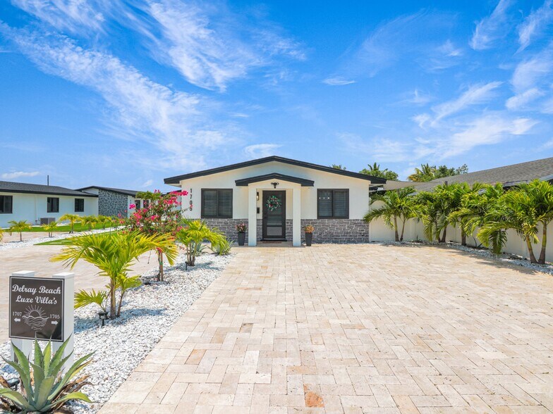 More Photos Of 1705-1709 NE 3rd Ave, Delray Beach Apartments For Sale
