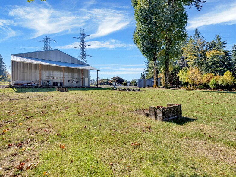 More Photos Of 44434 SE Coalman Rd, Sandy Light Manufacturing For Sale
