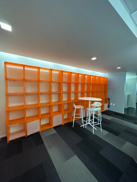 More Photos Of 416-424 Waverley St, Palo Alto Medical For Lease