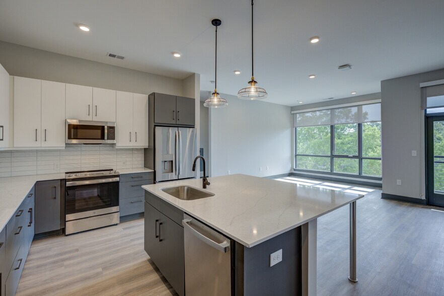 More Photos Of 352 S Walker St, Cary Apartments For Lease