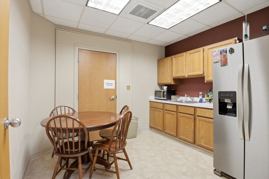More Photos Of 24610 Detroit Rd, Westlake Office For Sale