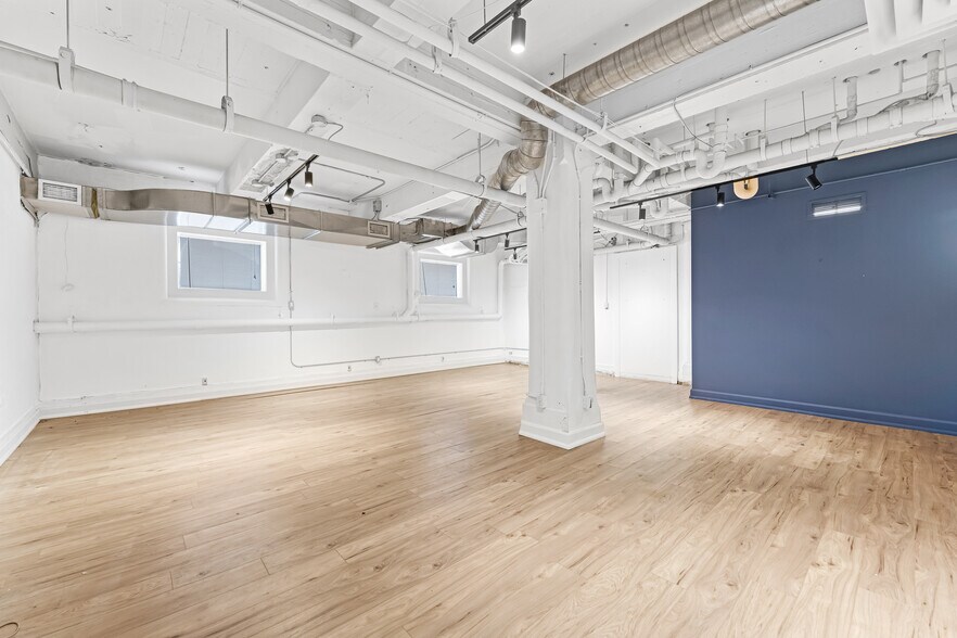 More Photos Of 43-45 Eccles St, Ottawa Office For Sale