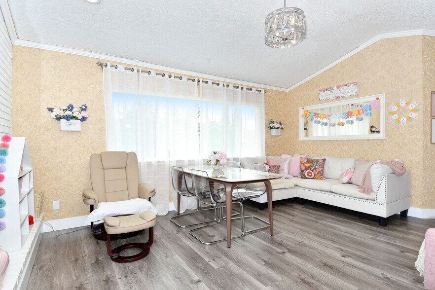 More Photos Of 3911 SE 157th Ave, Vancouver Assisted Living For Sale