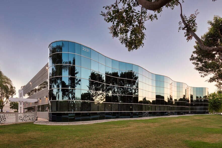 Primary Photo Of 2231 Rutherford Rd, Carlsbad Office For Lease