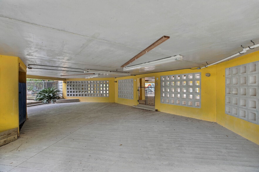 More Photos Of 92295 Old Hwy, Tavernier Schools For Sale