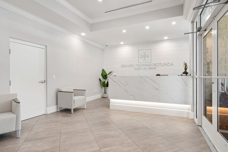 More Photos Of 2651 20th St, Vero Beach Medical For Sale