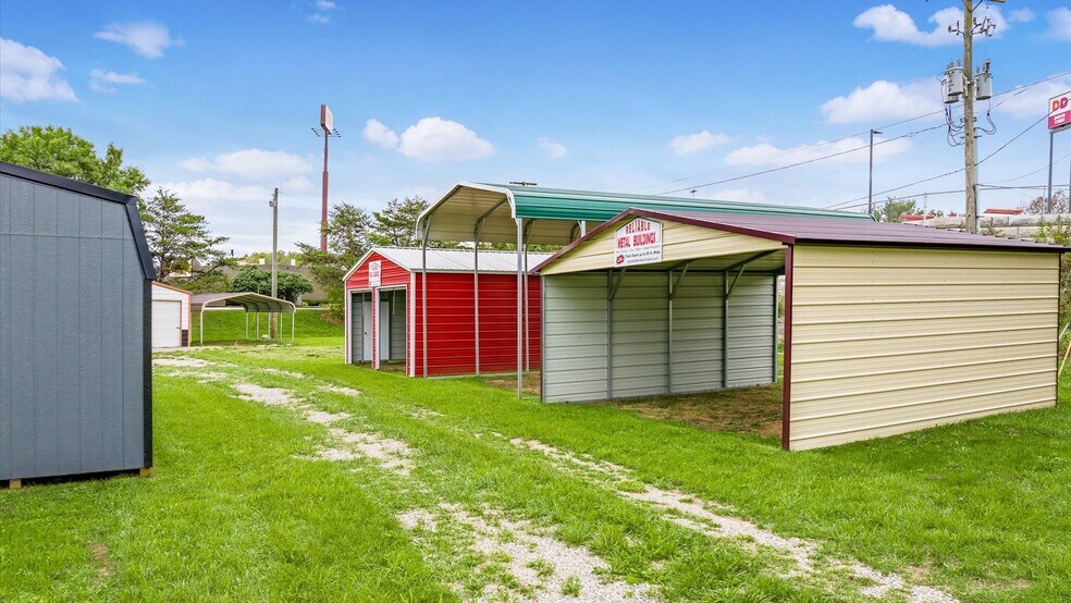 More Photos Of 2309 Southgate, Cambridge Land For Sale