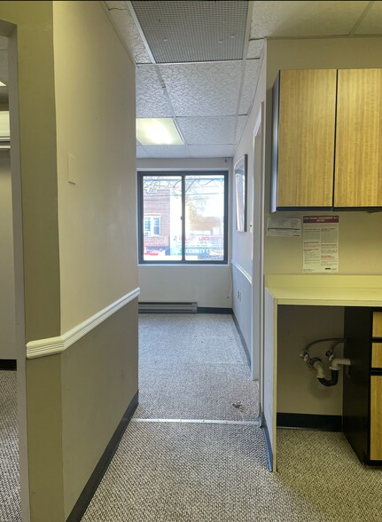 More Photos Of 3626-3628 E Tremont Ave, Bronx Medical For Lease